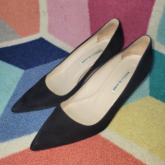 Manolo Blahnik Shoes - Manolo Blahnik Black Suede Pointed Toe Kitten Heel Pumps